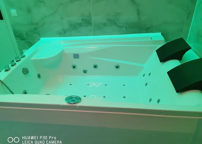 Lejlighed Premium Relaxation With Jacuzzi & Sauna! Braşov