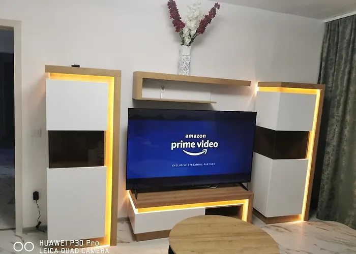 Premium Relaxation With Jacuzzi & Sauna!